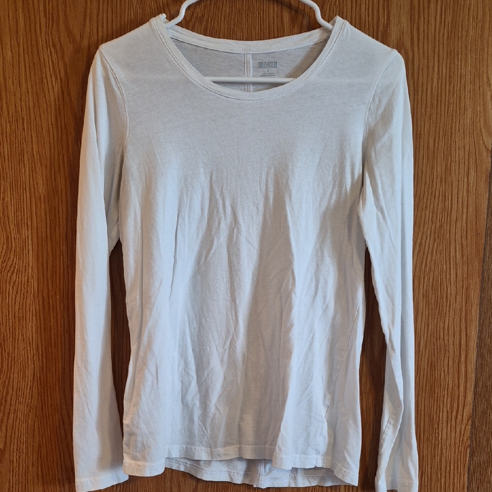 Duluth Trading Co White Long Sleeve Shirt